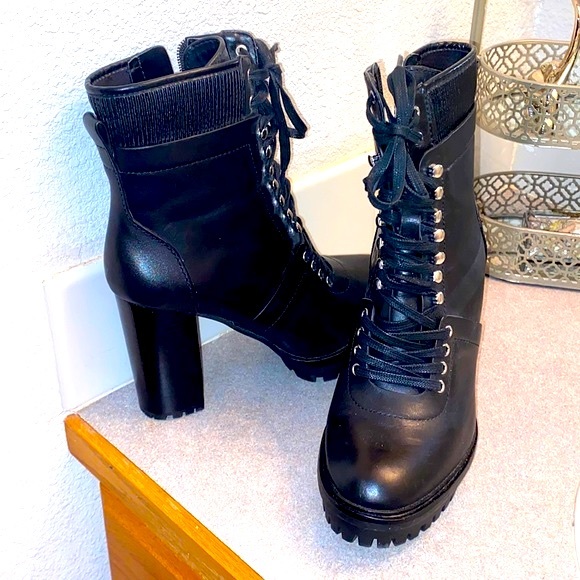 Vince Camuto Ermania Leather Bootie - Picture 1 of 7